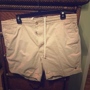 Men’s polo shorts